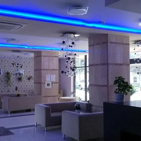 Апартамент Боби Централплаж Комплекс Apartment *